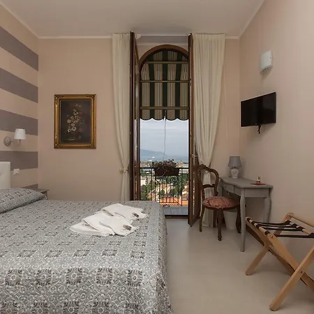 Πανσιόν Ca Leon 2*