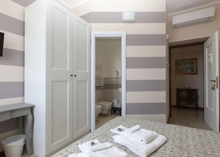 Ca Leon Gæstehus La Spezia